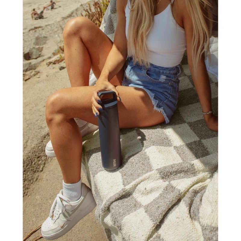 MiiR® Vacuum Insulated Wide Mouth Bottle - 20 Oz. - Tidal Blue-7